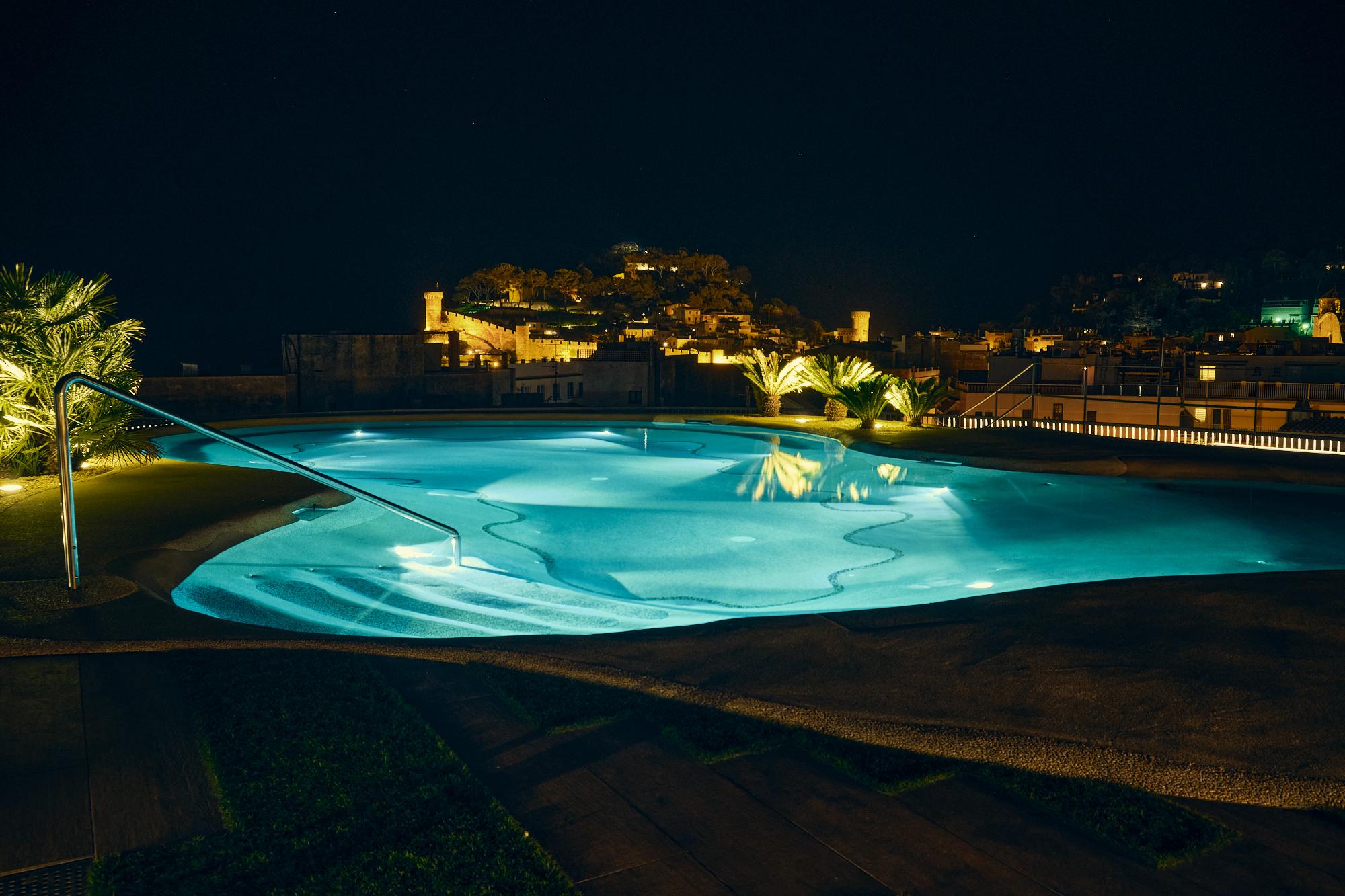 Hotel Delfin Tossa de Mar Luaran gambar